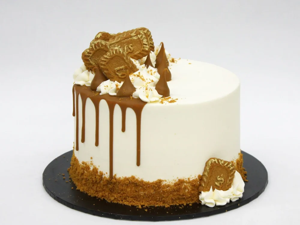 Billionaire Biscoff Cake